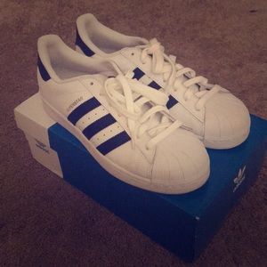 Adidas shell toes
